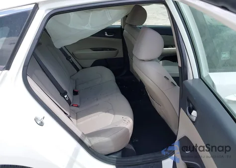 2016 Kia Optima Lx из США, поврежденный, VIN KNAGT4L37G5118740